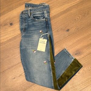 Women’s Blue Jeans with Embroidered Details